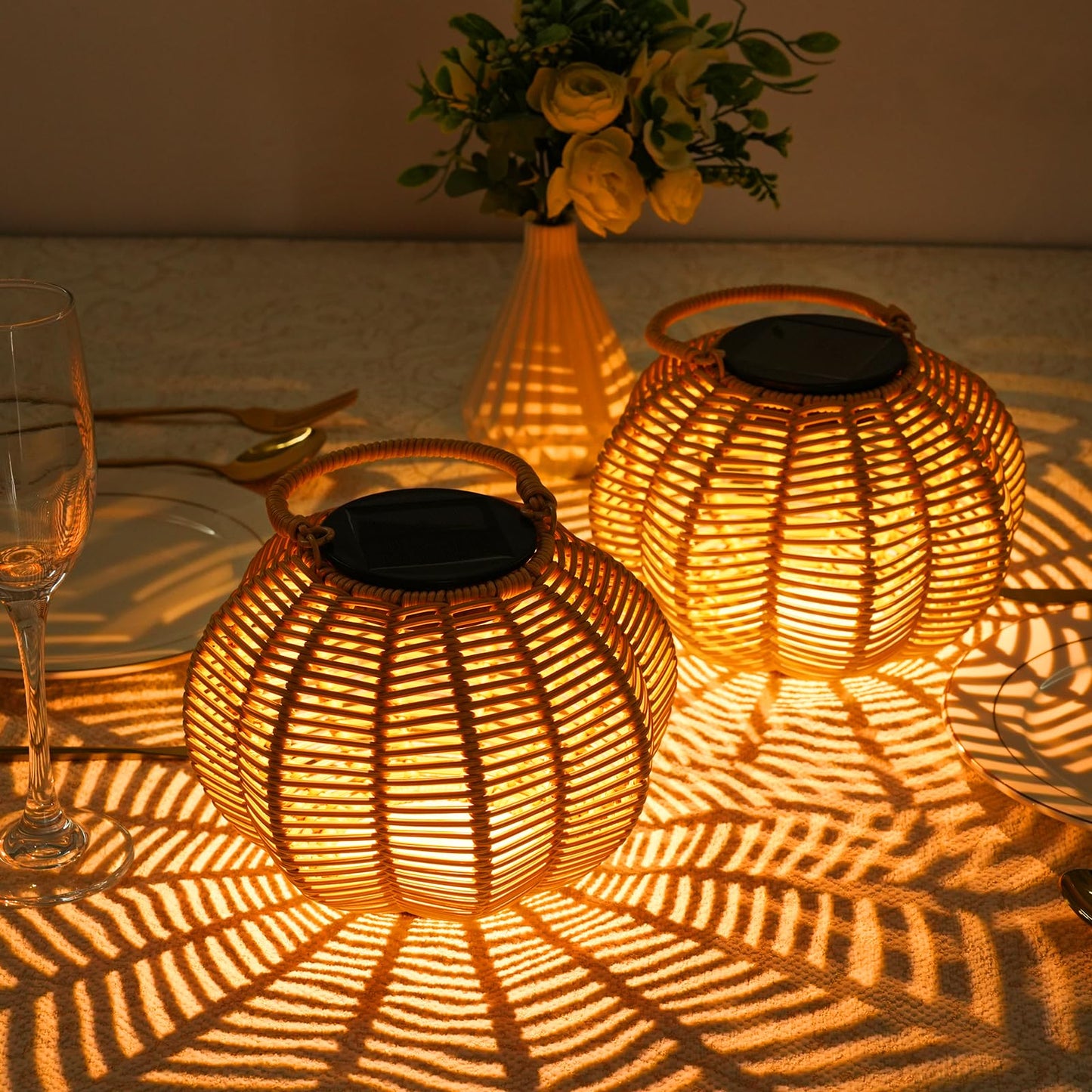 Solar Lanterns Outdoor Waterproof, KagoLing Solar Lantern Light Gifts for Women Lanterns Decorative Outdoor, Hanging Lantern for Garden, Yard, Patio