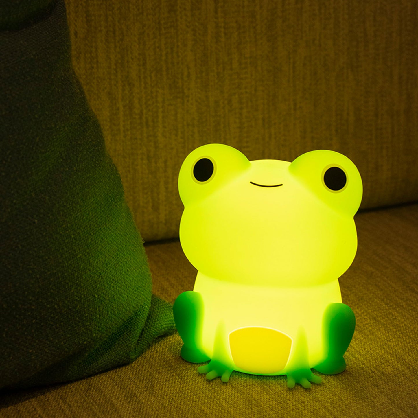 Myratts Led Cute Frog Night Light, Colorful Dimmable Timer Nursery Kawaii Lamps, Super Squishy Silicone USB Rechargeable Beside Lamp, Used for Camping