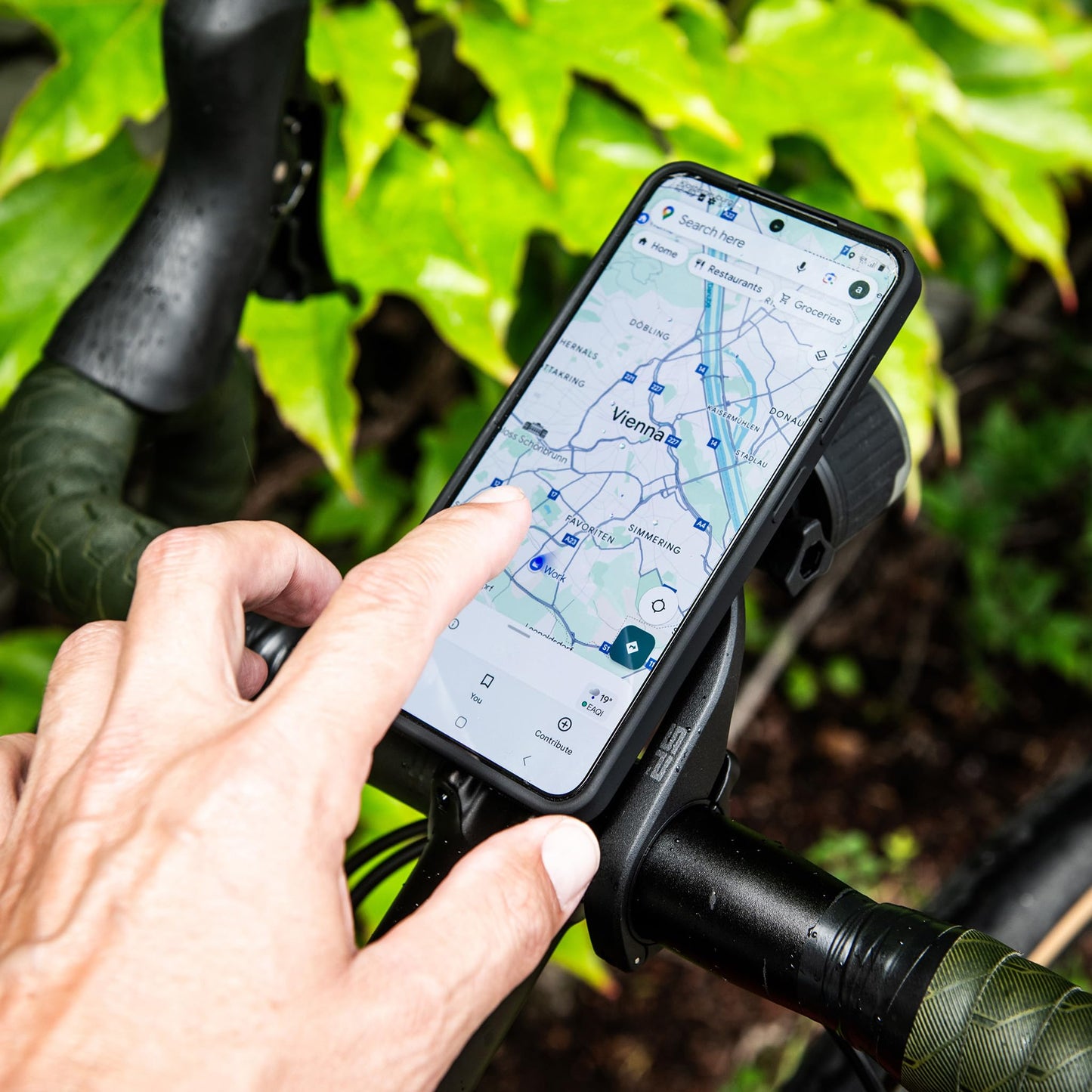 SP Connect Handlebar Mount - Smartphone Mounting for Bicycles and Road Bikes Compatible with SP Connect Phone Case and GoPro Action Camera