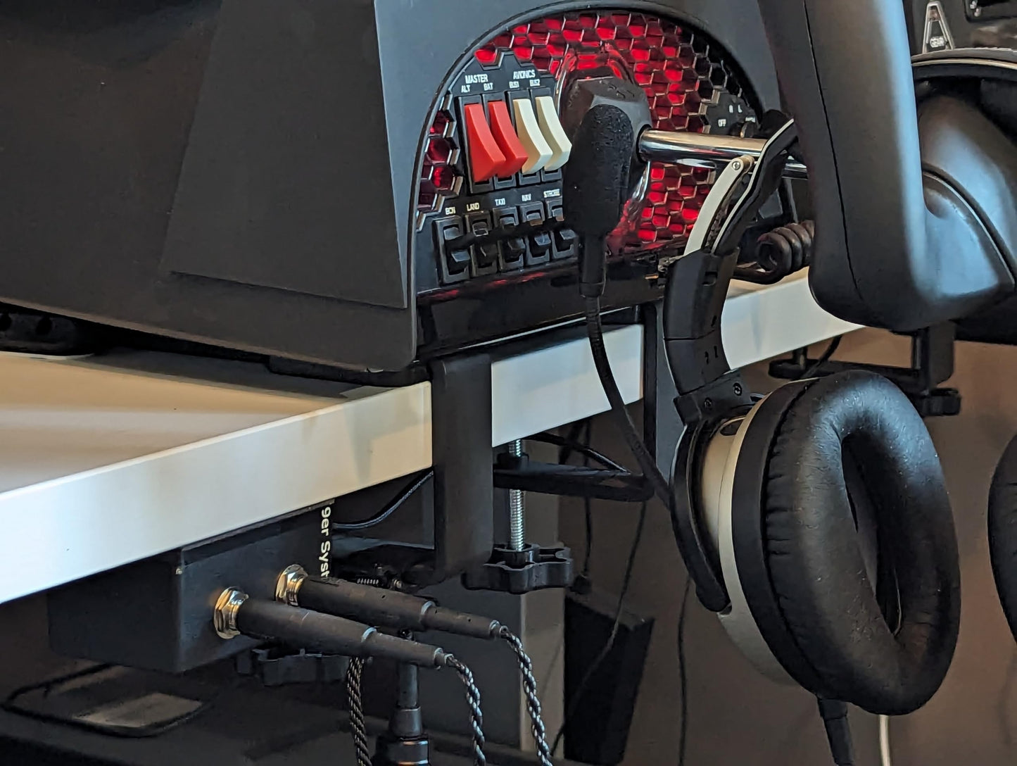 9er Systems Aviation Headset to USB Adapter (GA Dual Plug)
