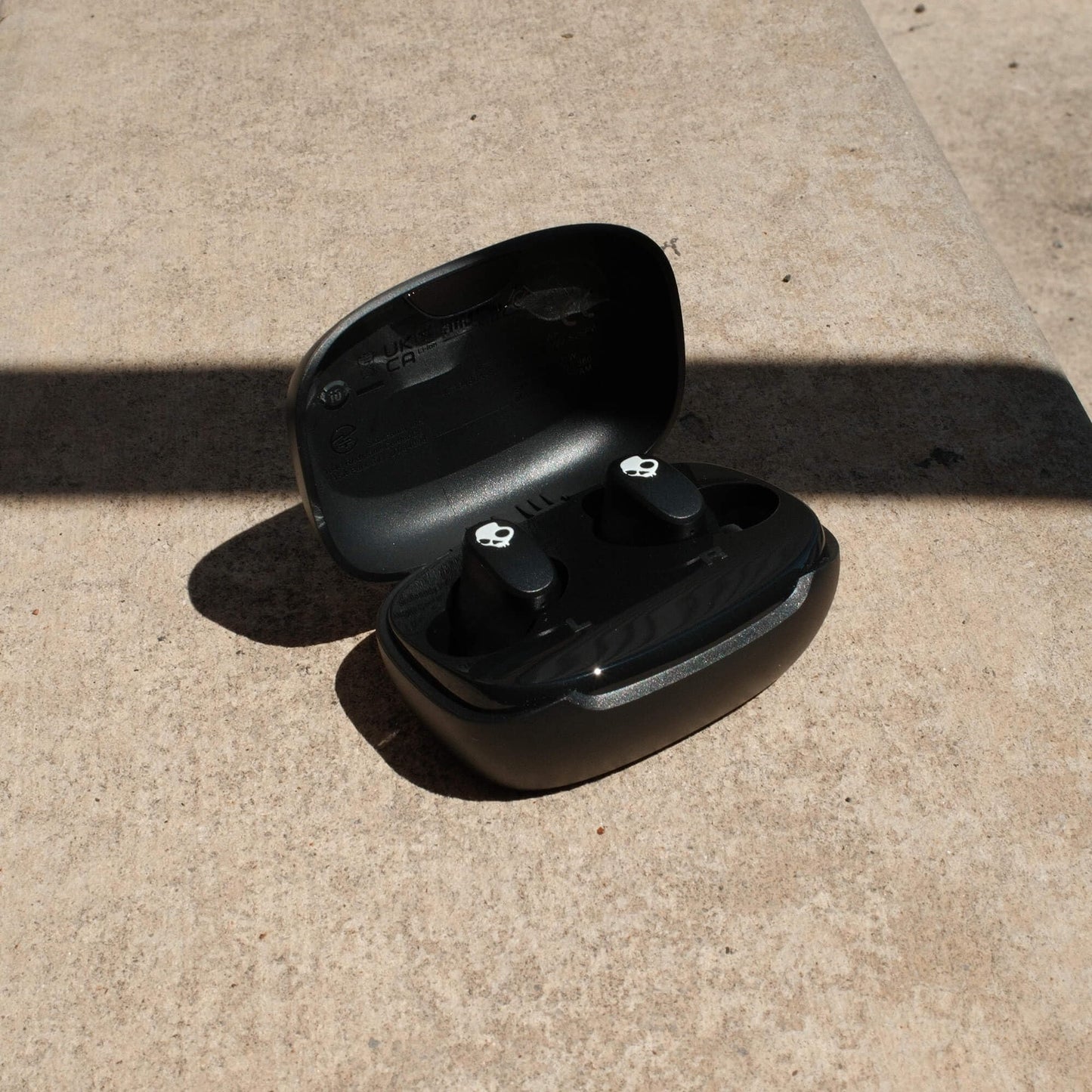Skullcandy Smokin’ Buds 360 Wireless Noise Isolating Earbuds - True Black