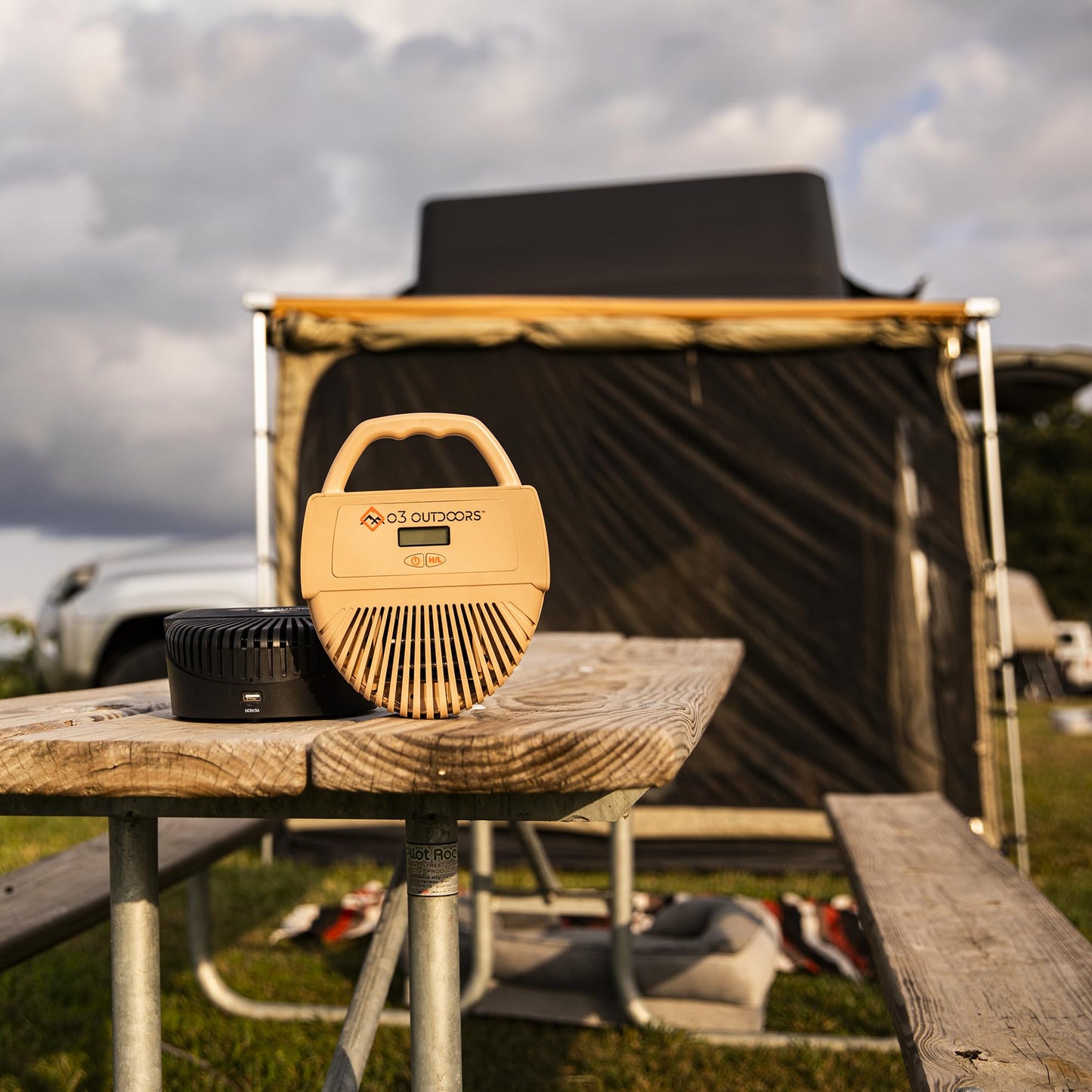 O3 Outdoors Overlander 750 Air Purifier & Odor Eliminator, Rechargeable, Compact Design, Variable Time Settings, USB Rechargeable, Outdoors, Sports