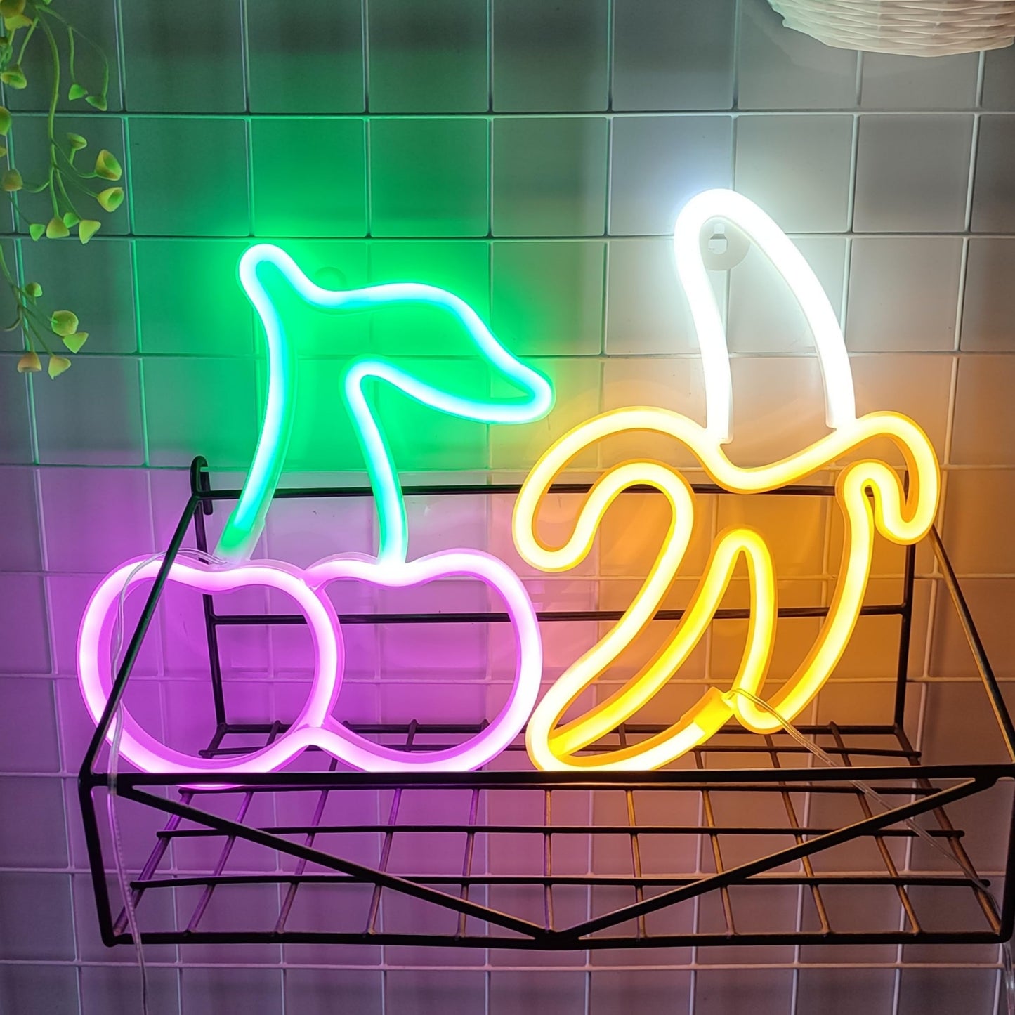 JYWJ Neon Light,USB or 3-AA Battery Powered Neon Signs,LED Desktop Wall Decoration,Various Parties,Decoration Of Business Premises(Banana)