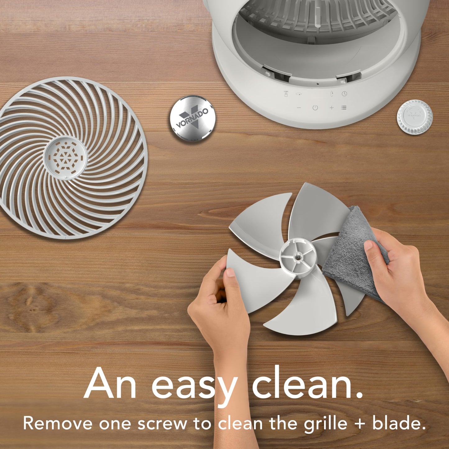 Vornado VORA™ 8 Large Air Circulator, OmniWave™ Oscillation, Remote, Timer