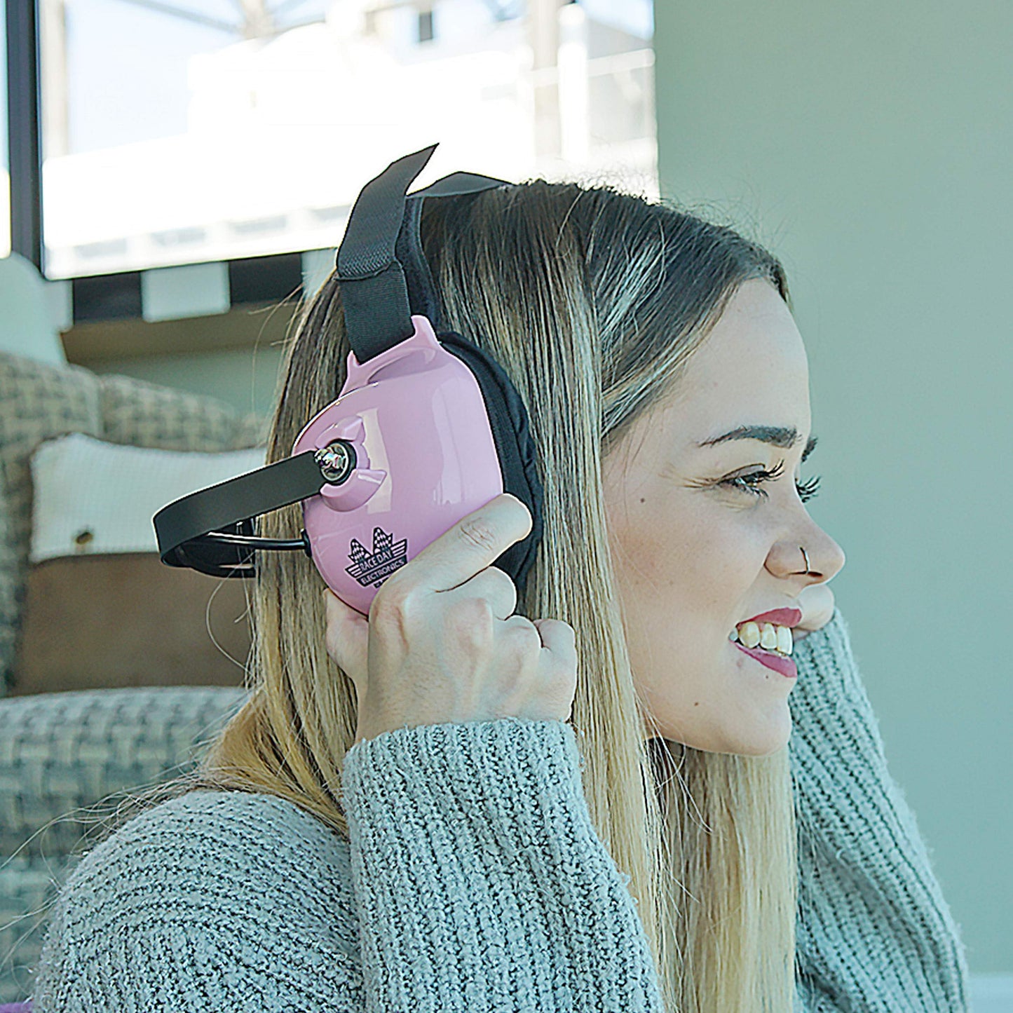 Race Day Electronics Noise-Reducing Race Scanner Headphones - Pink - High-Fidelity Sound, Comfortable Fit, RDE-058-PINK
