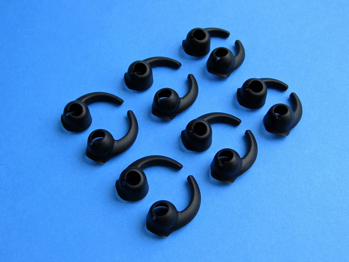 12pcs: 6 Pairs S/M/L (BK) Left and Right Side Enhanced Fit Stabilizers Helper Eartips Compatible with Jaybird X2 Earphones Headphones