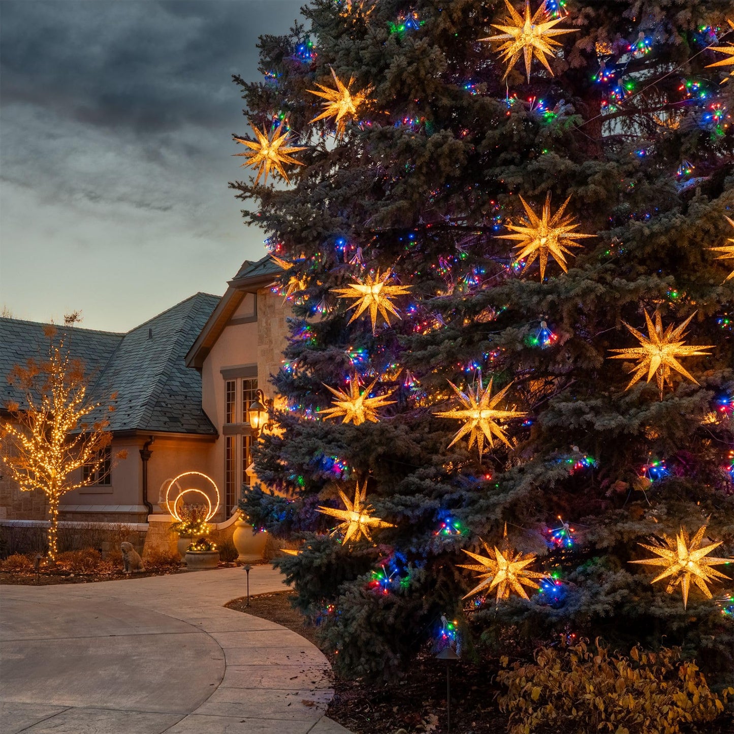 Novelty Lights 24 inch LED Moravian Star in Red Metallic, Lighted Indoor/Outdoor Hanging Display, Weather Resistant Holiday Décor, 4 Replaceable E12
