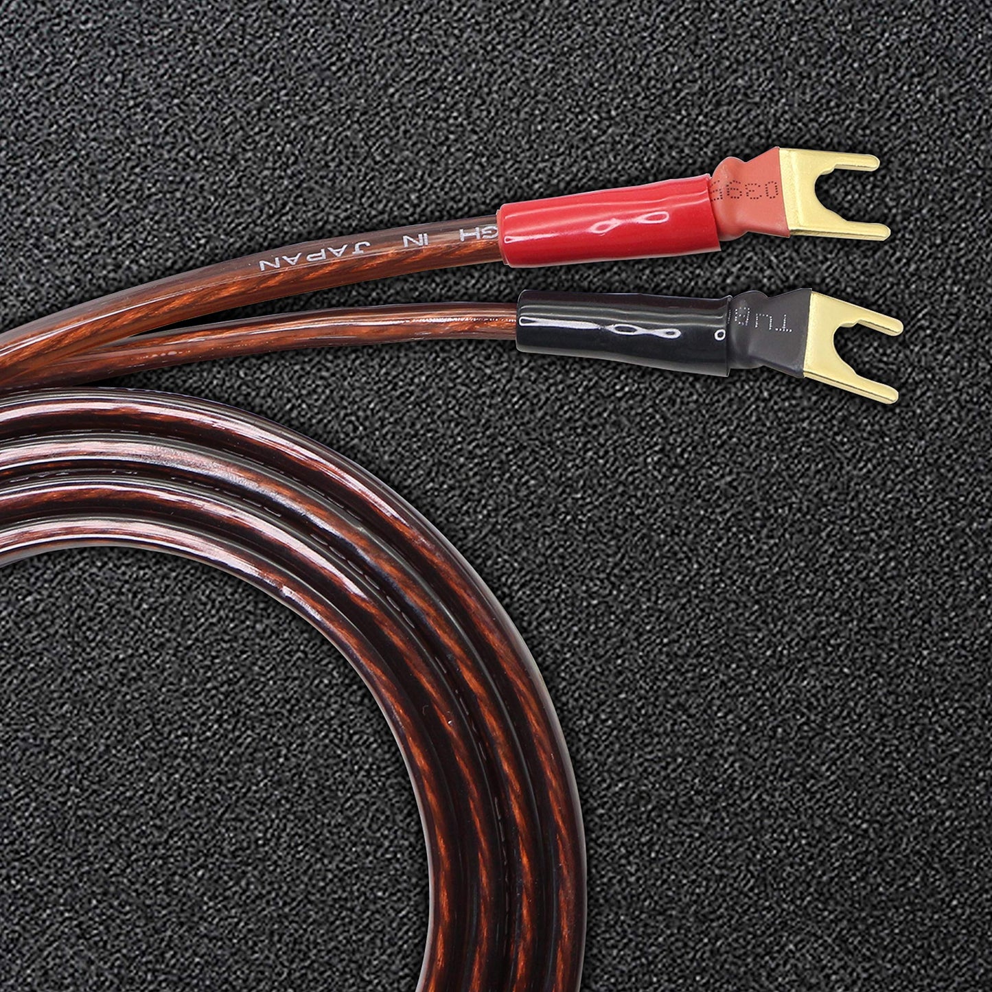 XMSJSIY HiFi OFC Speaker Wire with Spade Plug to Banana Plug Speaker Jumper Cable, 4 Banana Plug to 4 Y-Shaped Fork Plug Gold-Plated Extension Jumper