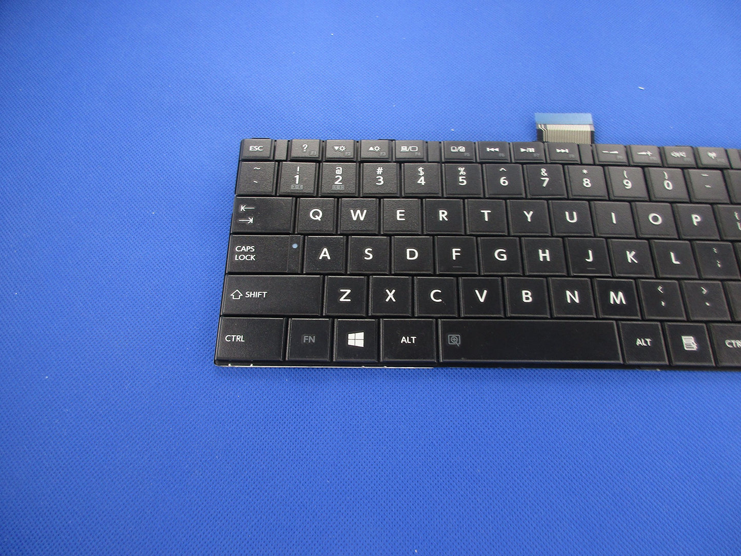 SUNMALL Keyboard Replacement Compatible with Toshiba Satellite C850 C855 C855D L850 L855 L855D L875D P850 P875 P855 Black US Layout