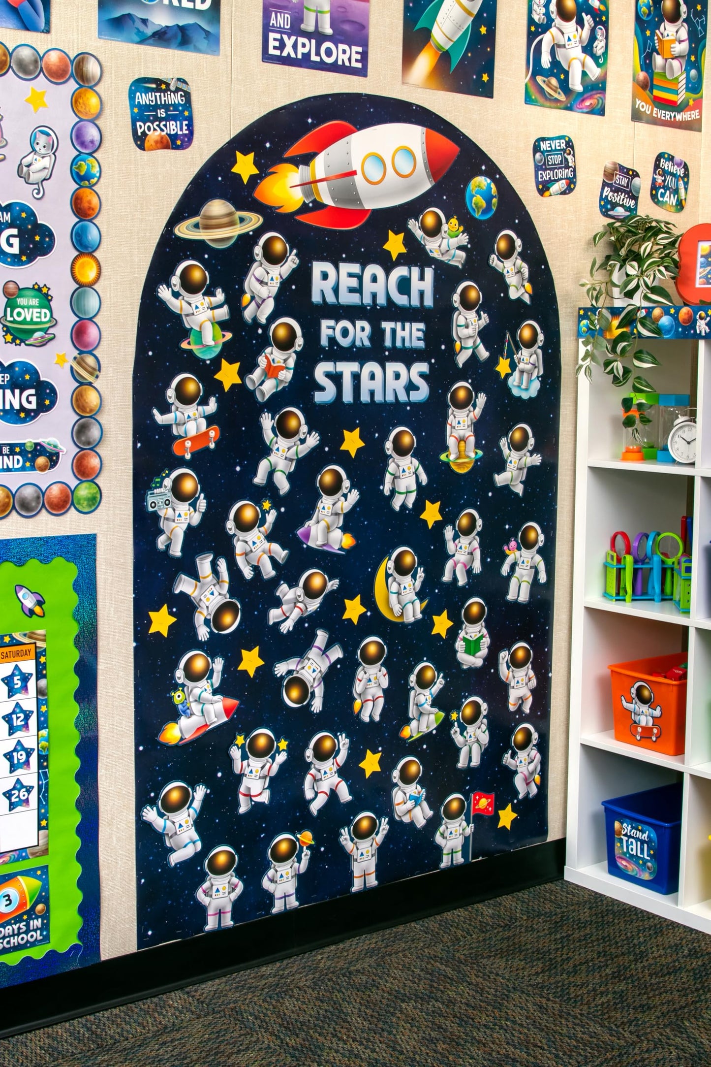 Teacher Created Resources Night Sky Better Than Paper Bulletin Board Roll (TCR77897)