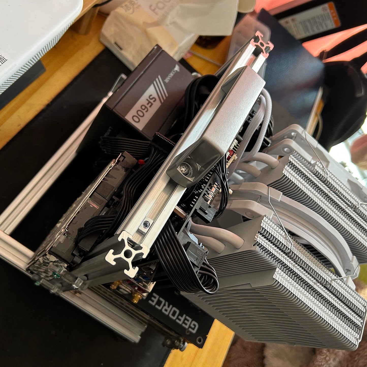SharGwa PC ITX (17 x 17cm) PC Motherboard Open Air Case Frame, Open Bare Metal Air Water Cooling Fan Stand (Silver)