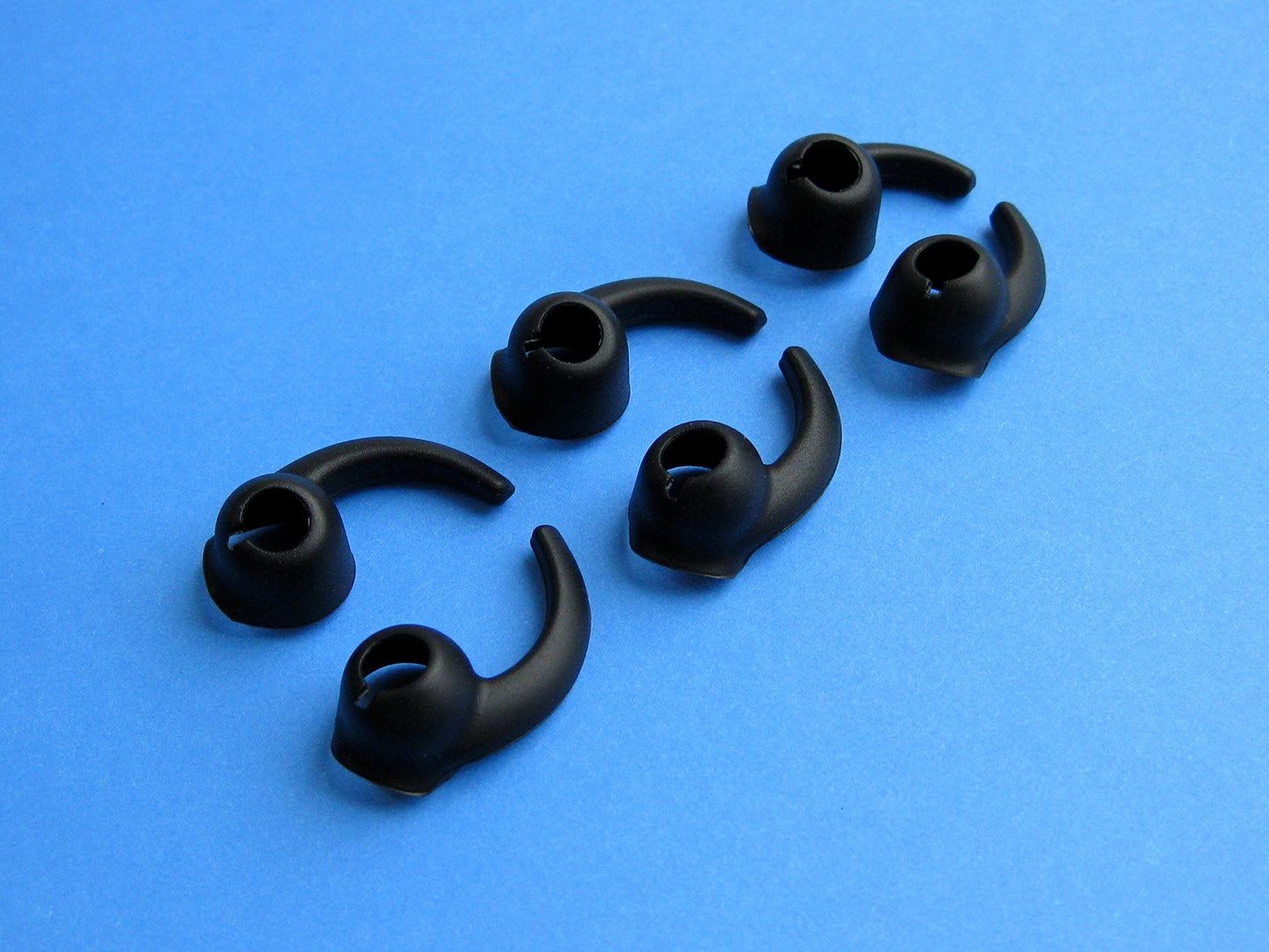 6pcs: 3 Pairs S/M/L (BK) Left and Right Side Enhanced Fit Stabilizers Helper Eartips Compatible with Jaybird X2 Earphones Headphones