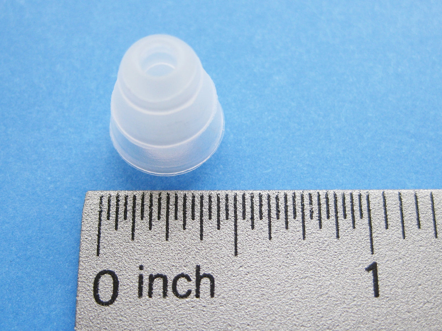 4 Pcs: 2 Small (S) and 2 Large (L) Clear Triple Flange Earbuds Eartips Set Compatible with Etymotic etyBLU2, ER-4, hf5, hf3, hf2, mc5, mc3, mc2…