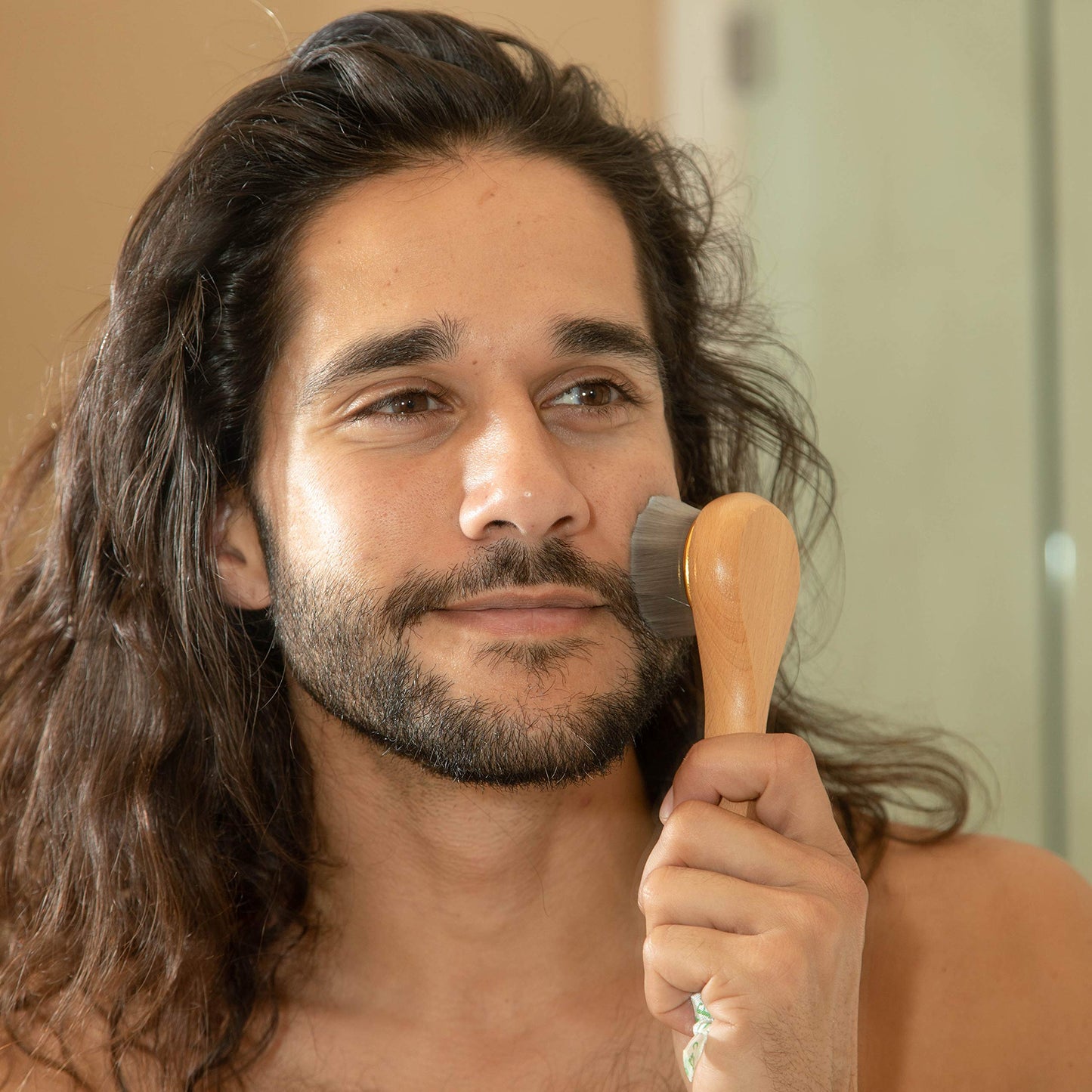 GranNaturals Manual Facial Cleansing Kabuki Brush – Deep Pore Cleaner & Scrubber for Makeup, Masks, Acne Wash & Daily Skin Care for Men & Women