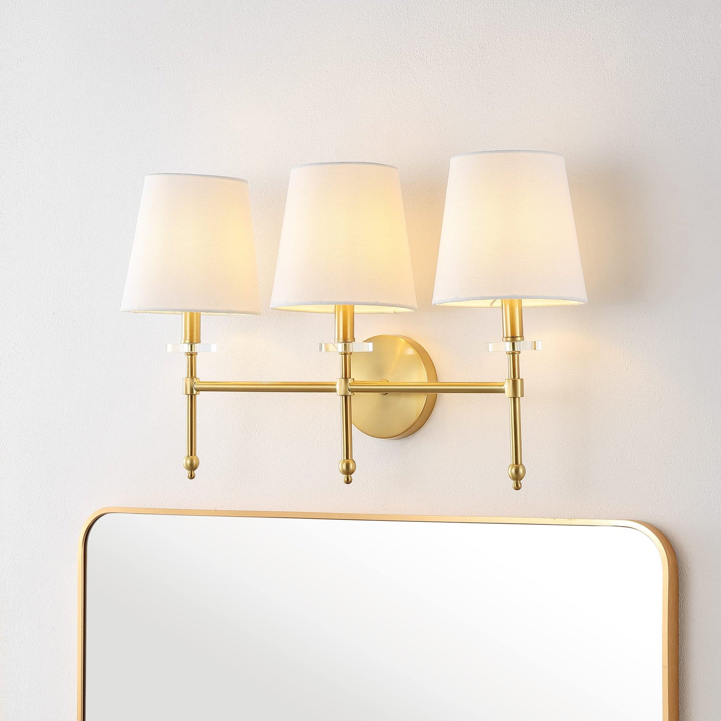 JONATHAN Y 23" Brass Gold Modern LED Wall Sconce, Midcentury Vanity Light for Bathroom Bedroom Hallway Decor, Iron Fixture with White Linen Empire