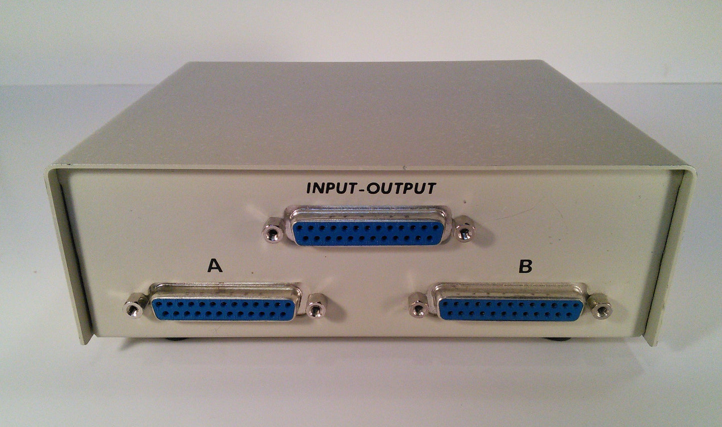SF Cable, 2-Way DB25 Female AB Straight Thru Switch Box