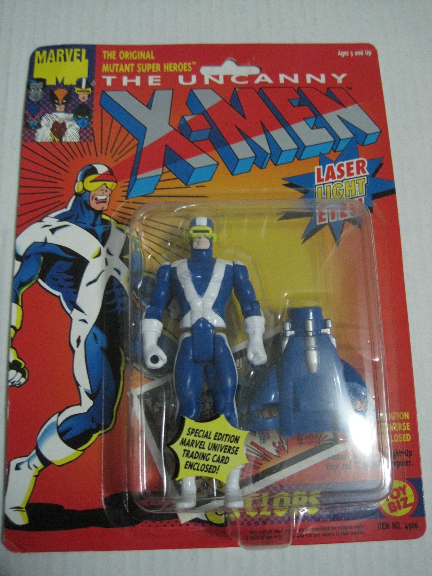 Toy Biz Marvel The Uncanny X-Men Cyclops (Laser Light Eyes) Action Figure 4.75 Inches