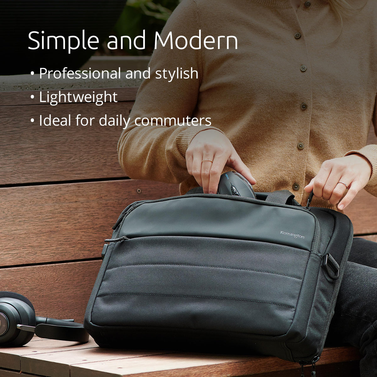 Kensington Carrying Case, Clamshell, Side Pocket, Padded Shoulder Straps, for 15.6 inch-16 inch Laptop (K60390WW), Black
