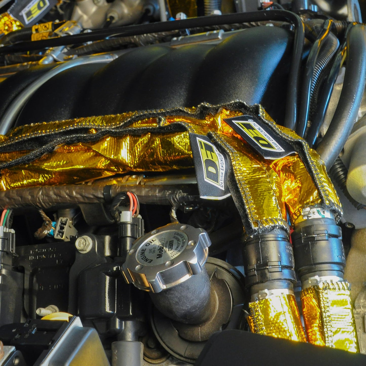 Design Engineering Heat Shroud Gold™ - 2 - 2-1/2" I.D. x 36" High-Temperature Line Sleeving | Reflects Radiant Heat up to 800°F | Hook & Loop Closure