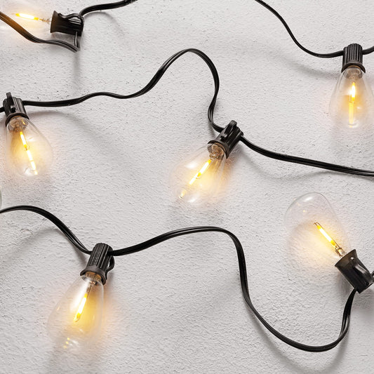SAFAVIEH Lighting - Dorcia 10-Foot LED Outdoor String Lights - Weather-Resistant Patio Café Garden Hanging Lights with 10 Clear Bulbs (PLT4043A)