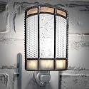 J Devlin Glass Art Stained Glass Night Light - Peach & Ivory Plug-in Accent Light - Decorative Night Light with 4-Watt Bulb